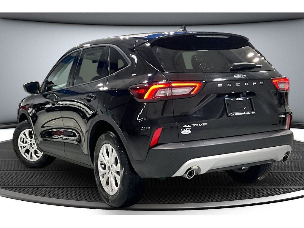 New 2026 Ford Escape Active Sport Utility