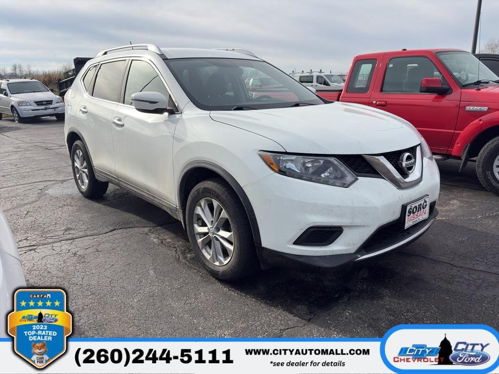 Used 2016 Nissan Rogue SV Sport Utility