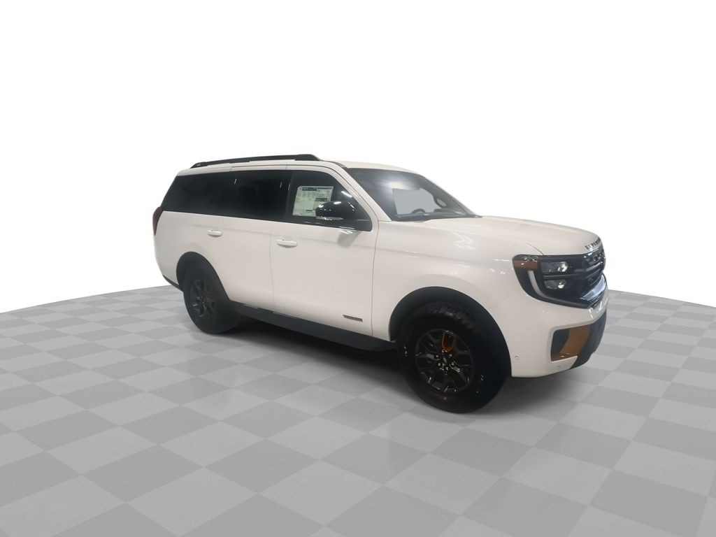2025 Ford Expedition photo 2