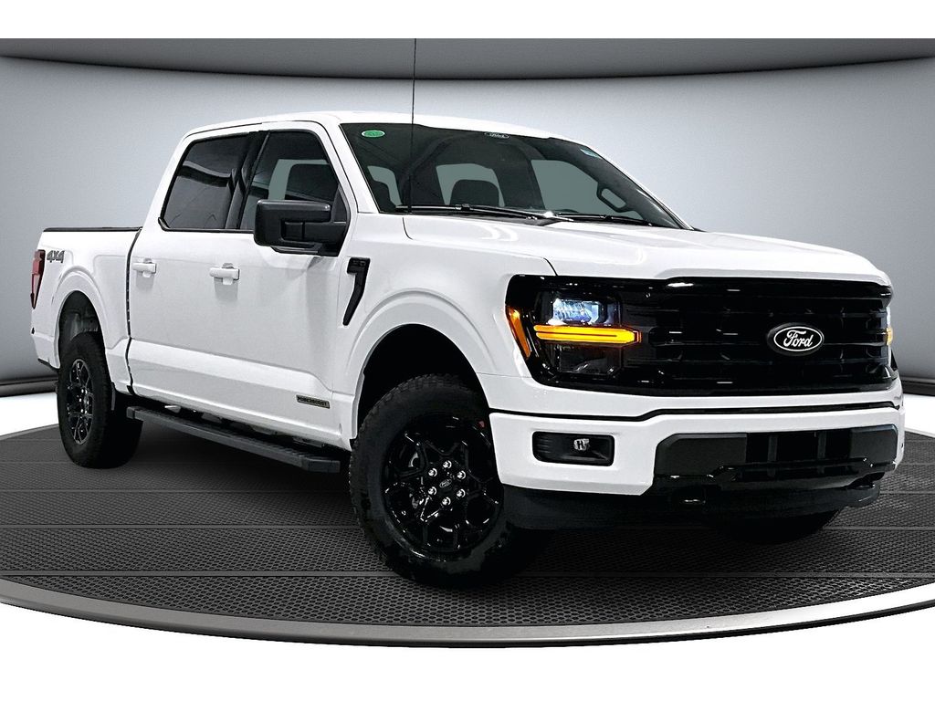 2025 Ford F-150 XLT photo 2