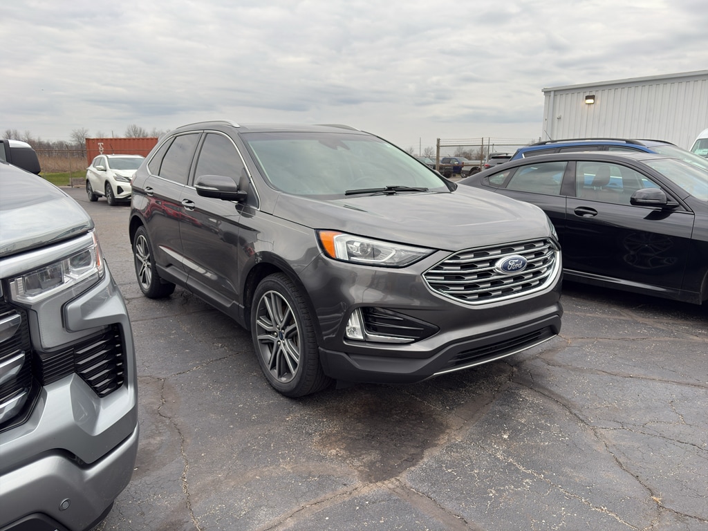 2019 Ford Edge Titanium