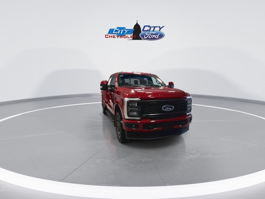 2023 Ford F-350 Lariat photo 3