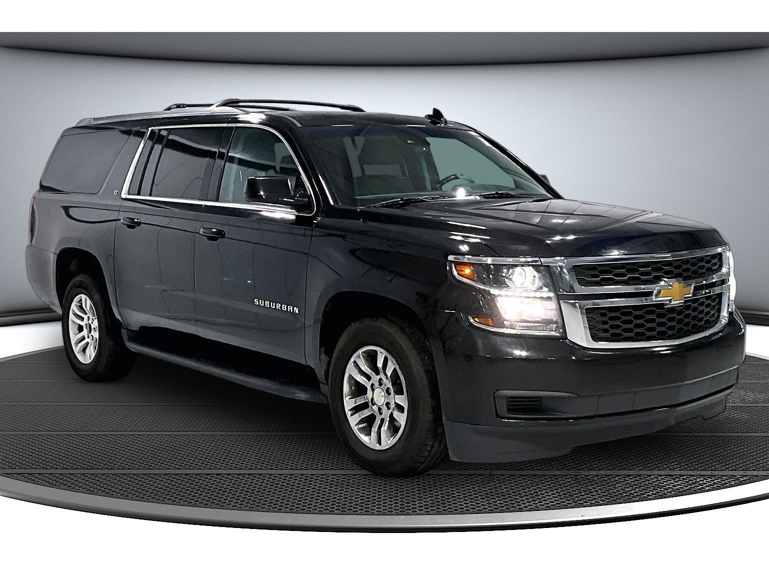 Used 2018 Chevrolet Suburban 1500 LT SUV