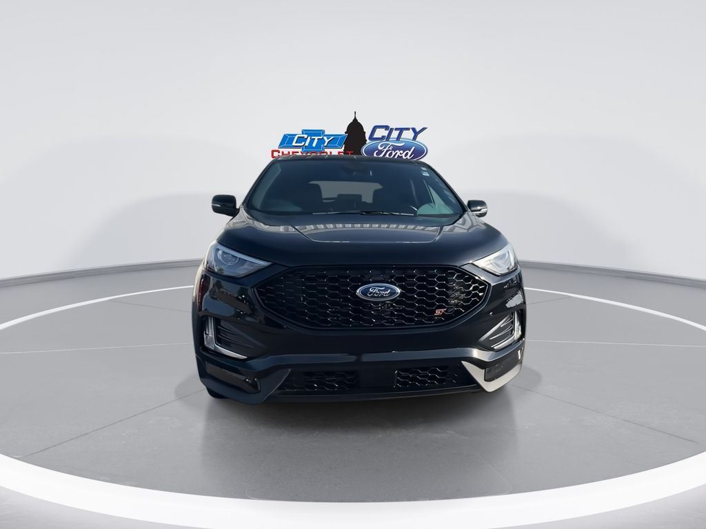 2024 Ford Edge ST photo 2