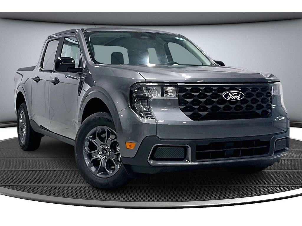 New 2025 Ford Maverick XLT SuperCrew