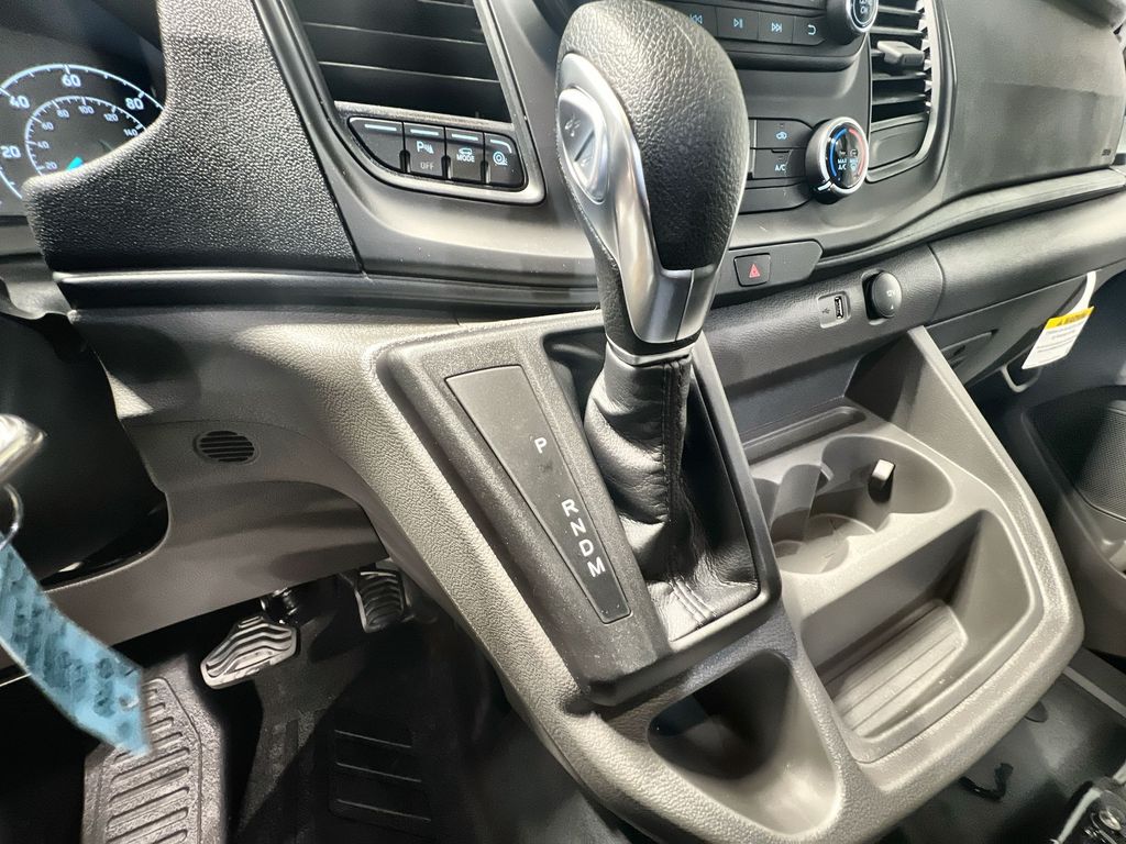 ナイデッカーTRANSIT FORCUS BOA25.5cm OEM Front Right Spindle Knuckle For Ford Transit with All