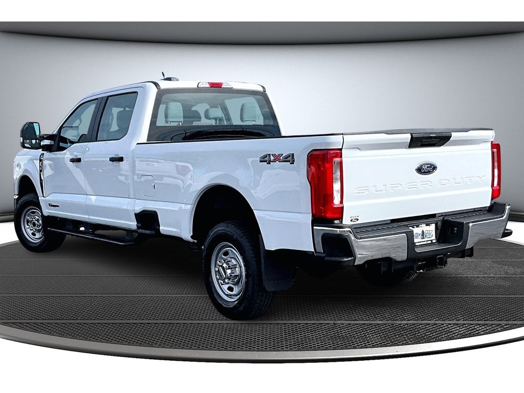 New 2026 Ford F-350 XL Crew Cab
