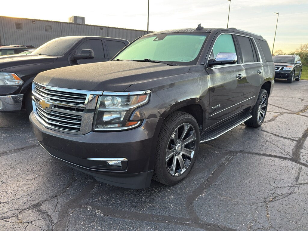 2018 Chevrolet Tahoe Premier photo 3