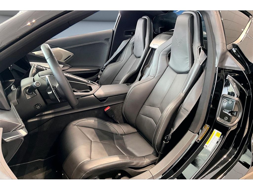 2023 Chevrolet Corvette 2LT - Photo 25