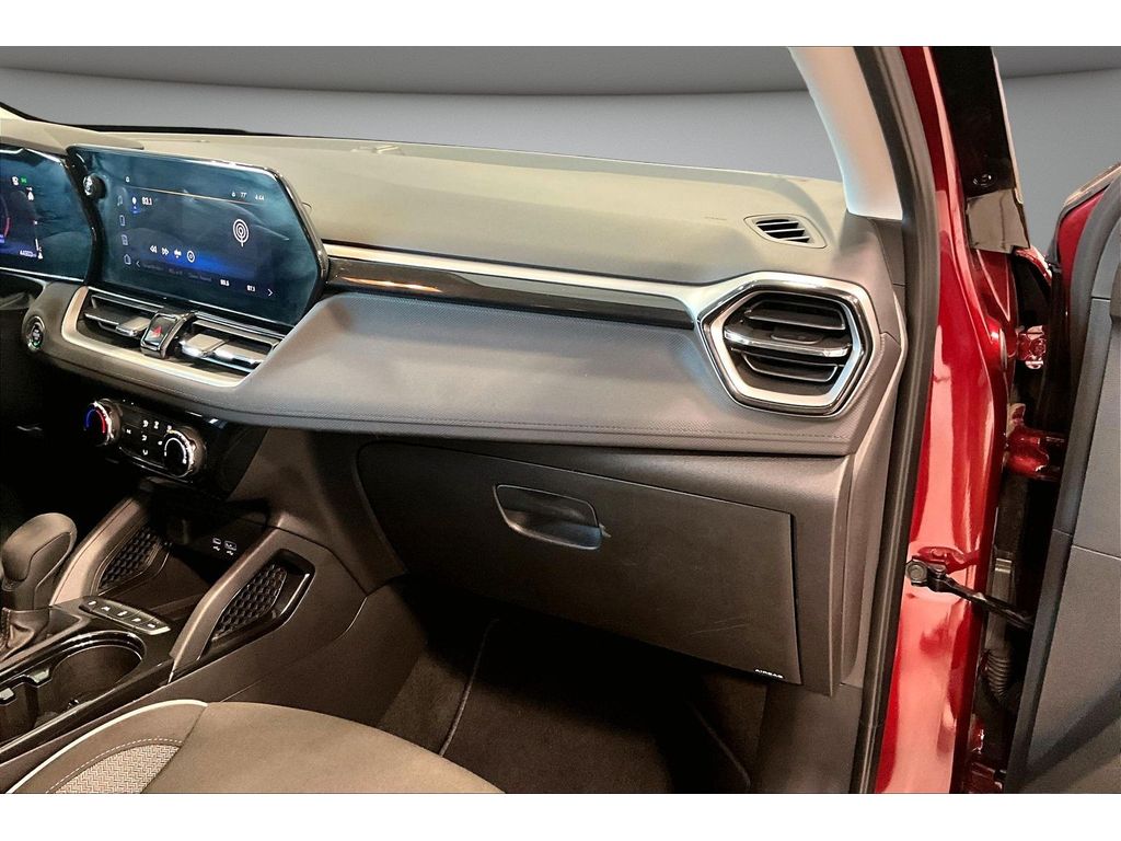 2025 Chevrolet Trailblazer LT - Photo 47