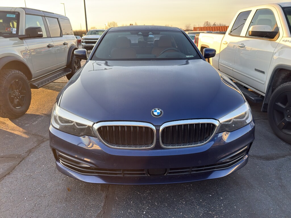 2020 Bmw 530i xDrive photo 2