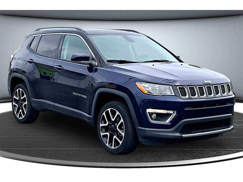 Used 2018 Jeep Compass Limited with VIN 3C4NJDCB0JT149147 for sale in Columbia City, IN