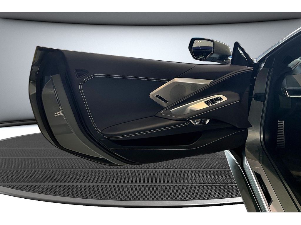 2024 Chevrolet Corvette 2LT - Photo 24