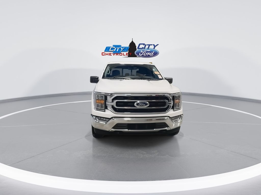 2022 Ford F-150 XLT photo 3