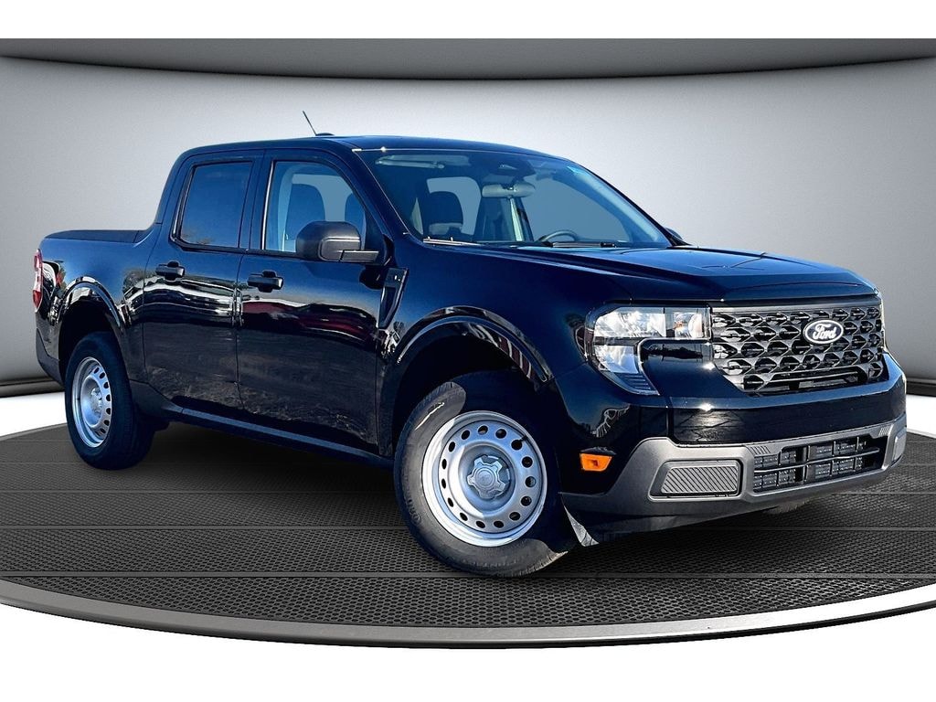 New 2025 Ford Maverick XL SuperCrew