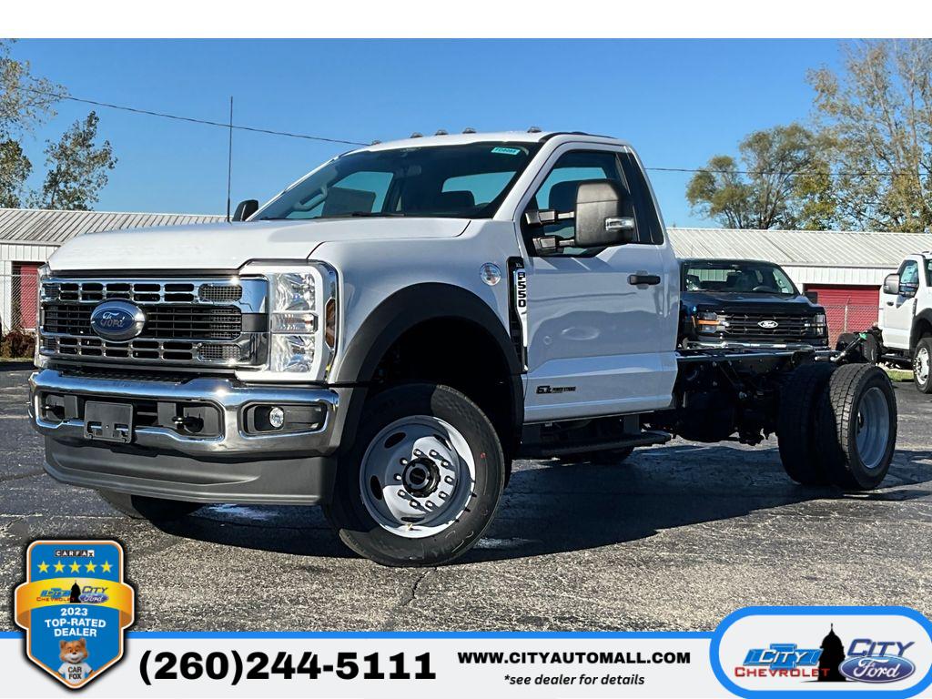 2026 Ford F-550 Super Duty Chassis Cab XL's photo