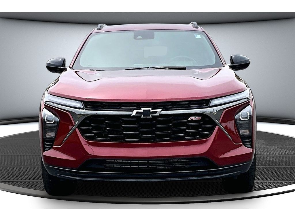 Used 2025 Chevrolet Trax 2RS SUV