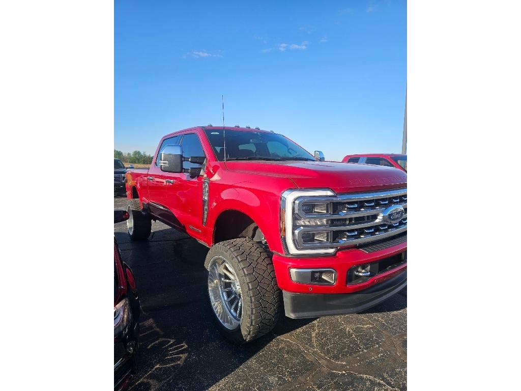 Used 2024 Ford F-250 Super Duty Platinum Crew Cab