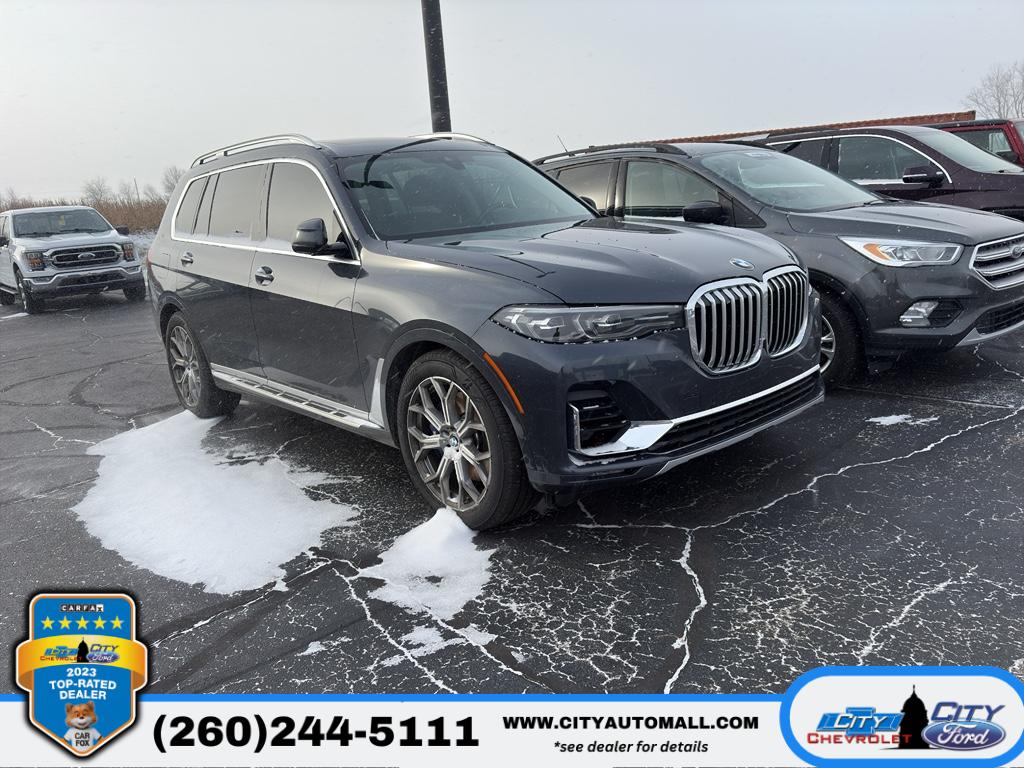 2020 BMW X7 40i's photo