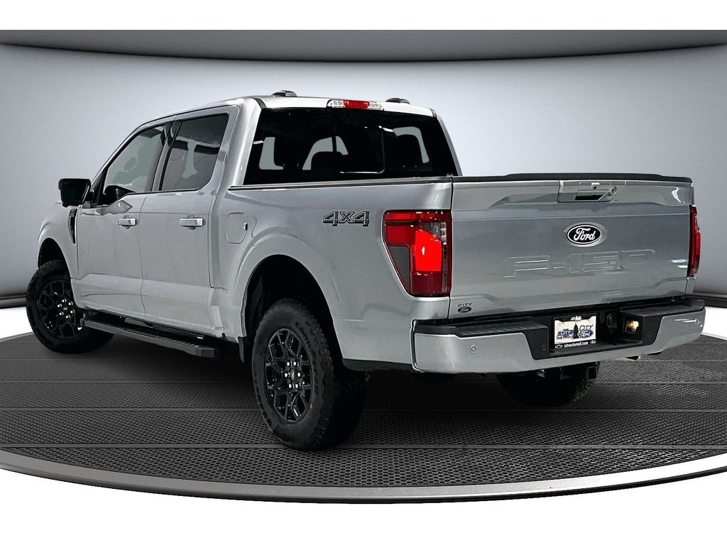 New 2025 Ford F-150 XLT Crew Cab