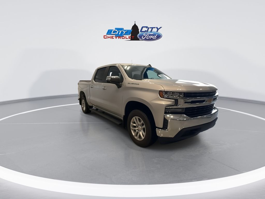 2022 Chevrolet Silverado 1500 LT photo 2