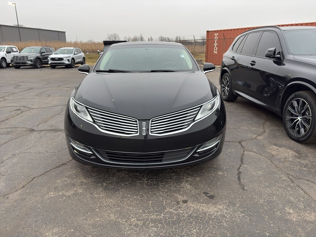 Used 2016 Lincoln MKZ Sedan