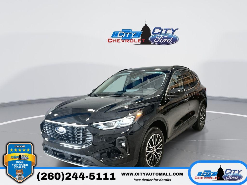 2025 Ford Escape PHEV's photo