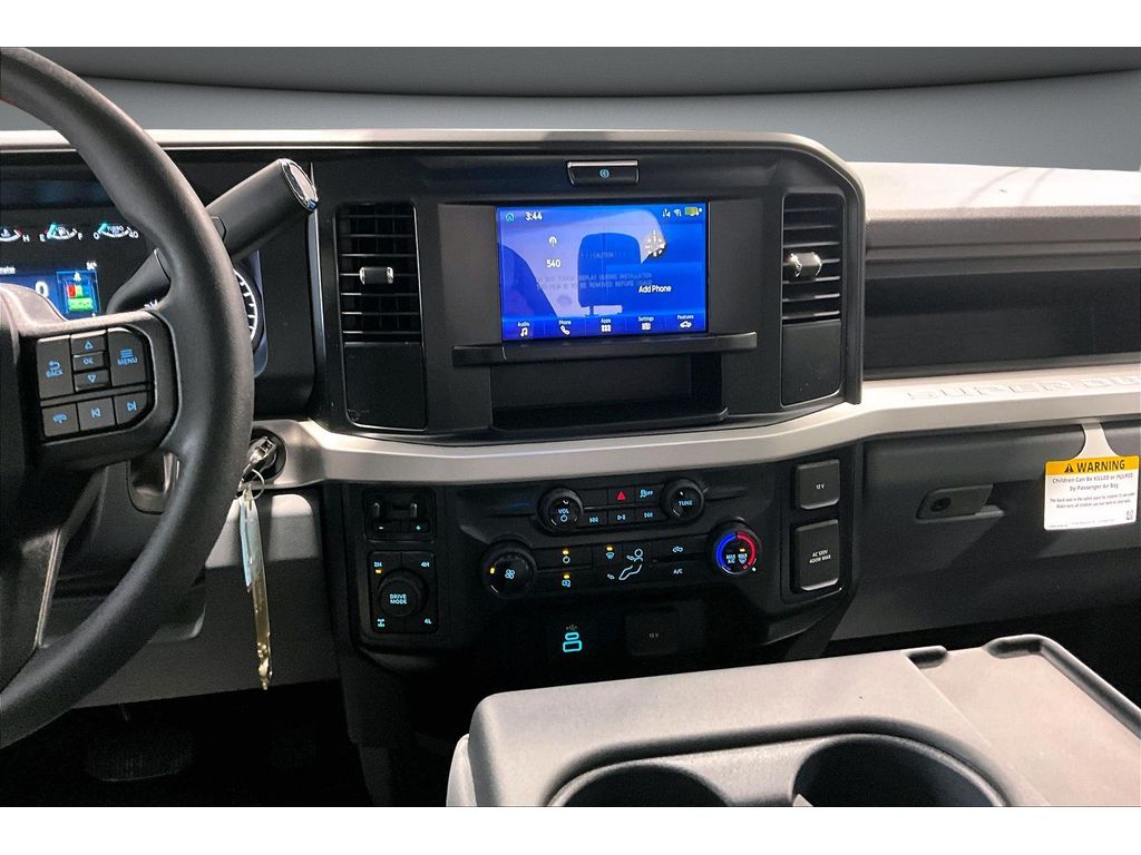 2026 Ford F-250 Super Duty XL - Photo 10