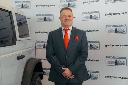 Staff member Jeff Franke from 9b365a3f4619