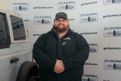 Staff member Brad Hyndman from 1064e442151e