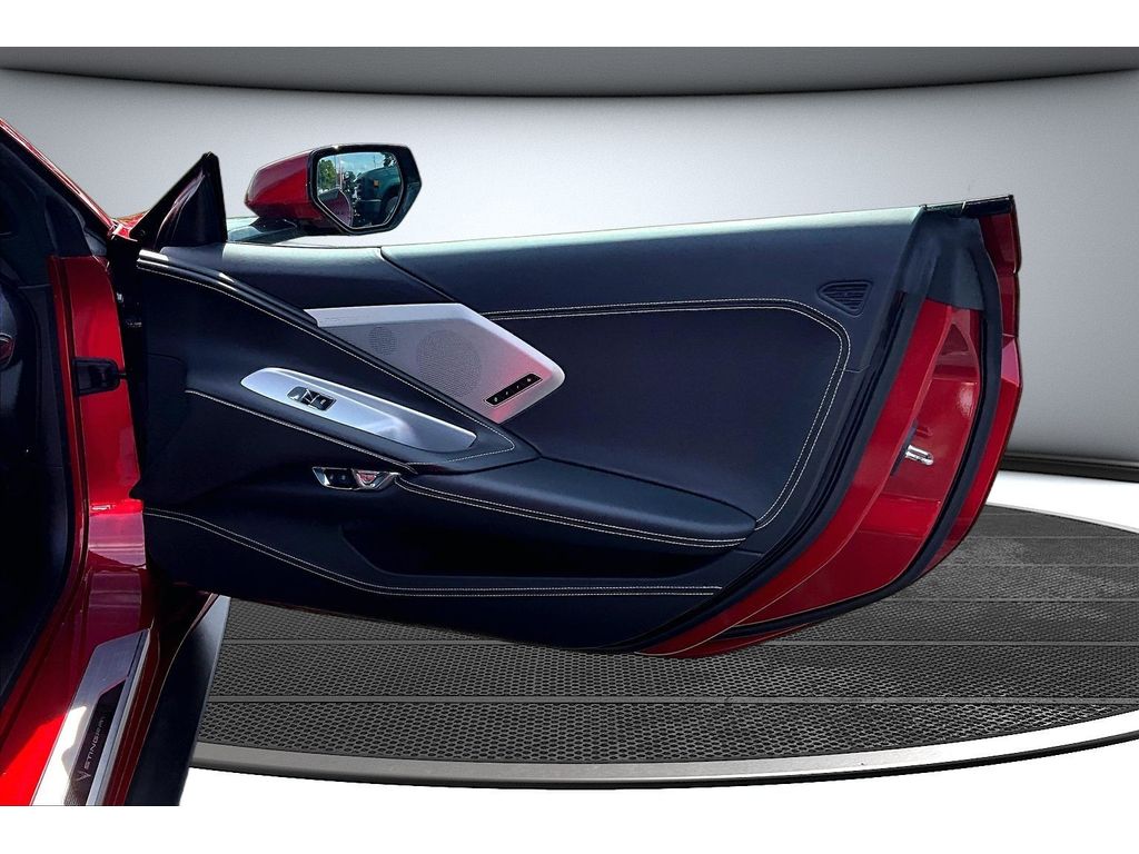 2021 Chevrolet Corvette 3LT - Photo 36