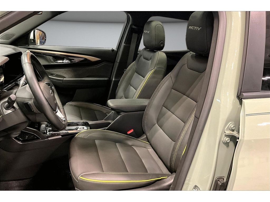 2025 Chevrolet Trailblazer Activ - Photo 30