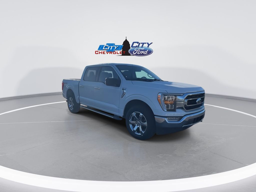 2022 Ford F-150 XLT photo 2