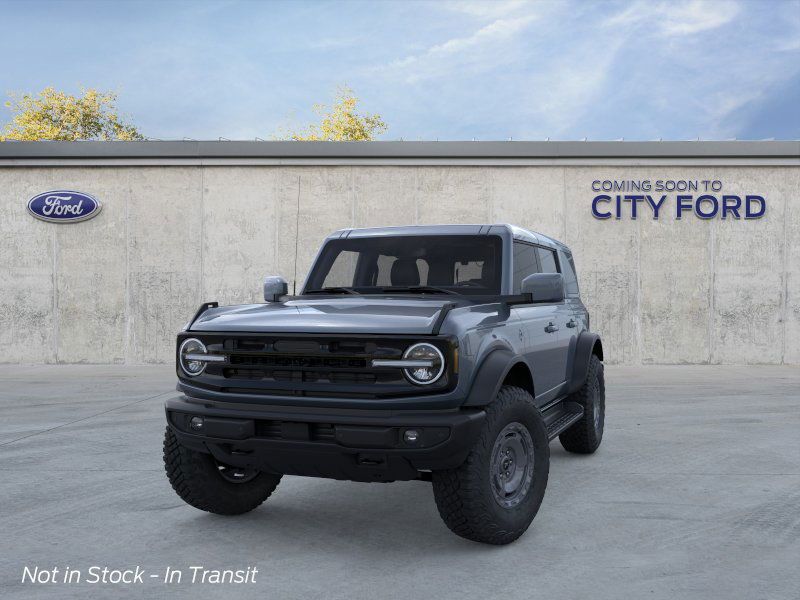 2025 Ford Bronco Outer Banks photo 2