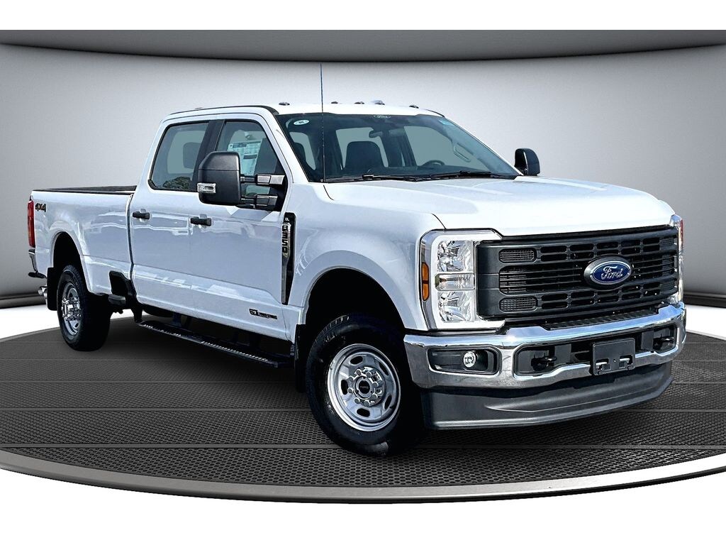 New 2026 Ford F-350 XL Crew Cab