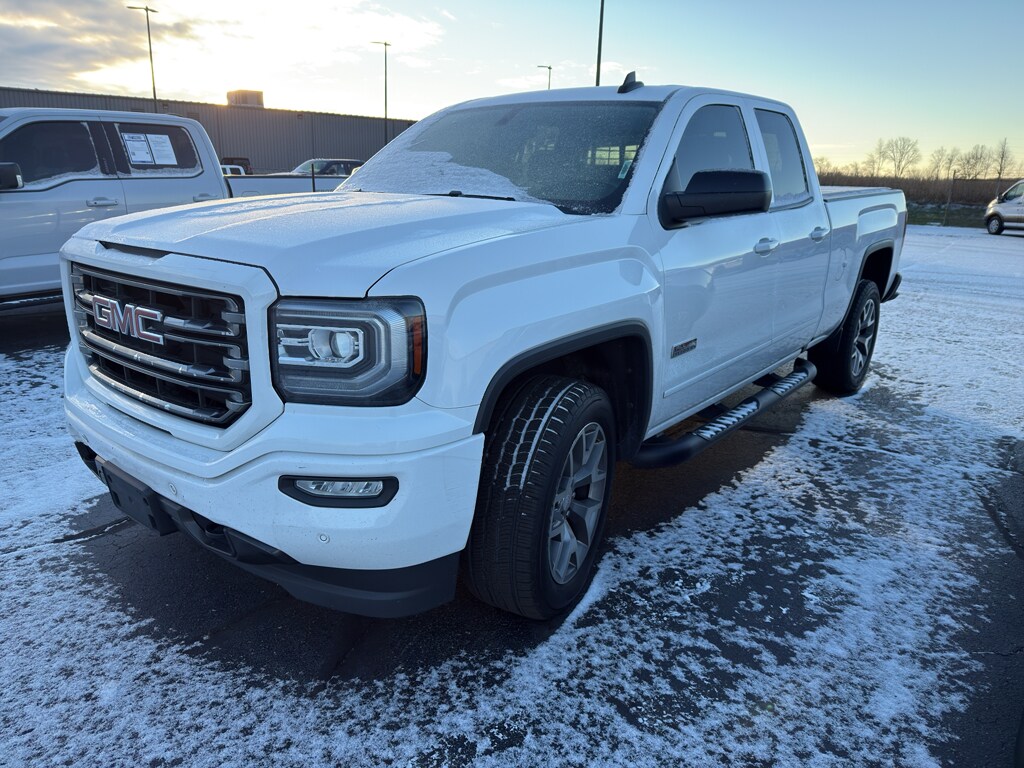 2018 Gmc Sierra 1500 SLT photo 3