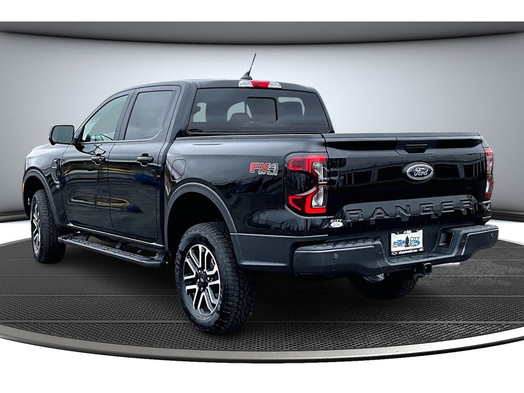 2025 Ford Ranger Lariat photo 3