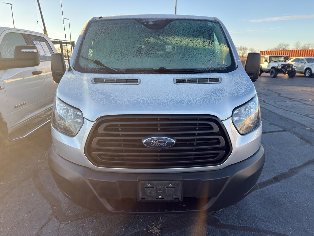 2019 Ford Transit XL photo 2