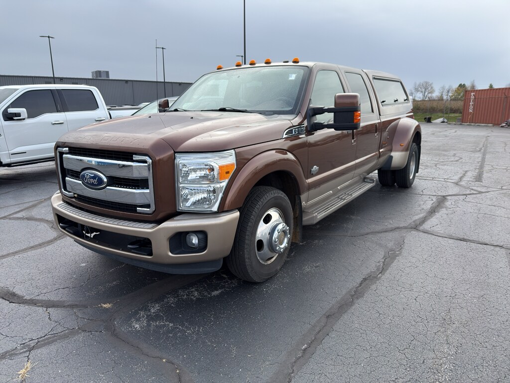 2011 Ford F-350 Lariat photo 3