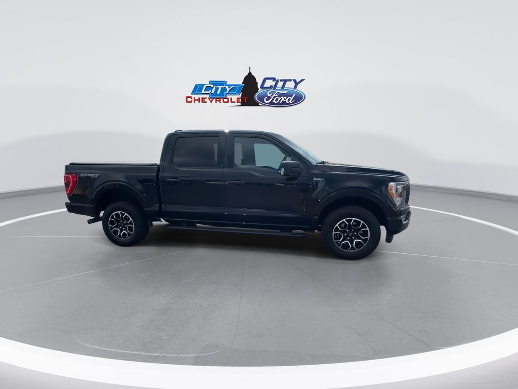 2022 Ford F-150 XLT photo 3