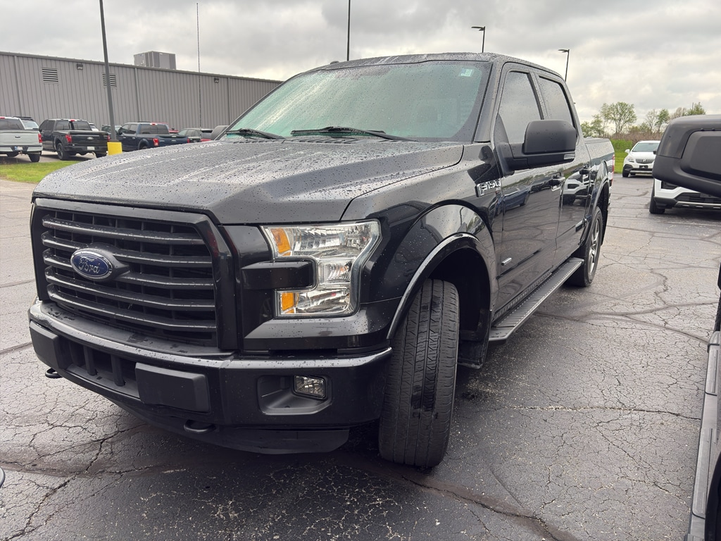 Used 2015 Ford F-150 XLT Crew Cab