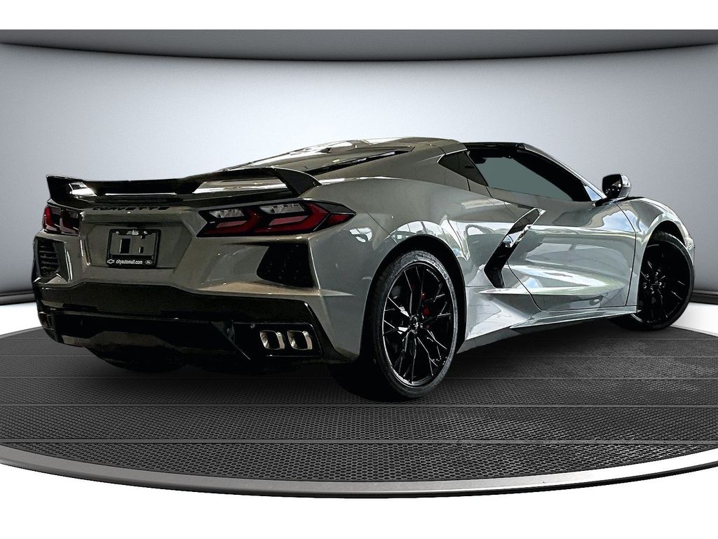 2024 Chevrolet Corvette 2LT - Photo 15