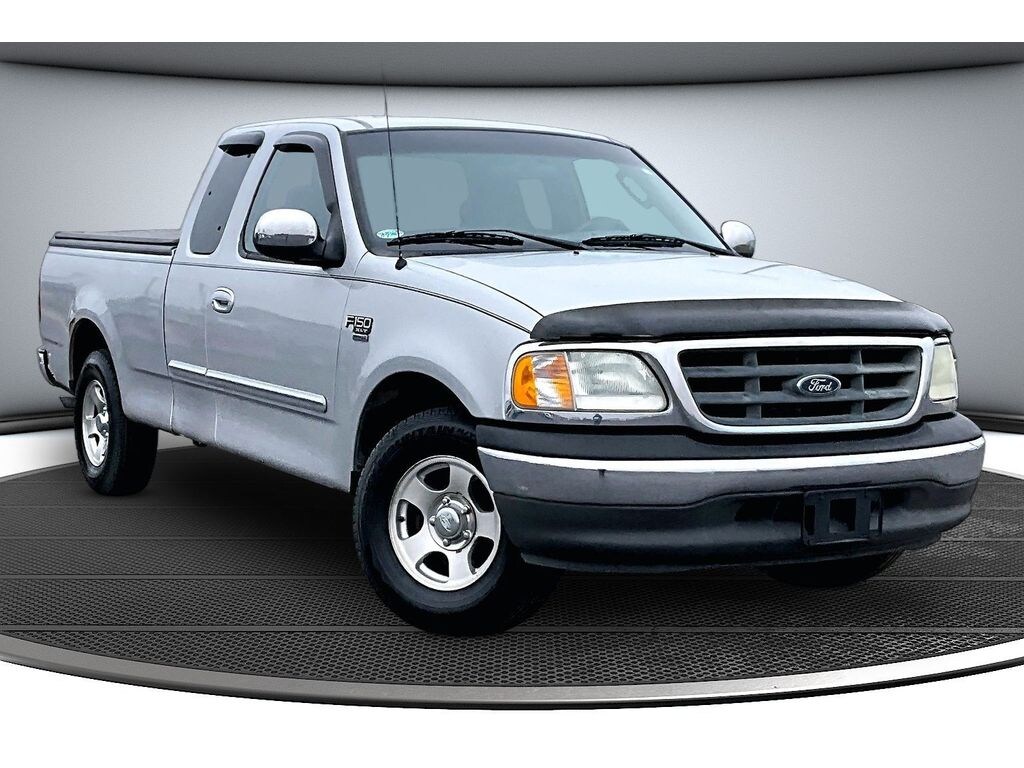 Used 2002 Ford F-150 XL Extended Cab