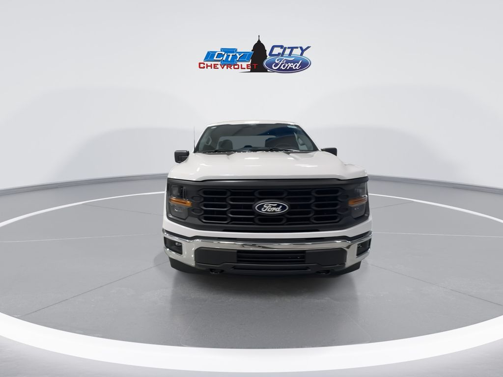 2025 Ford F-150 XL photo 2