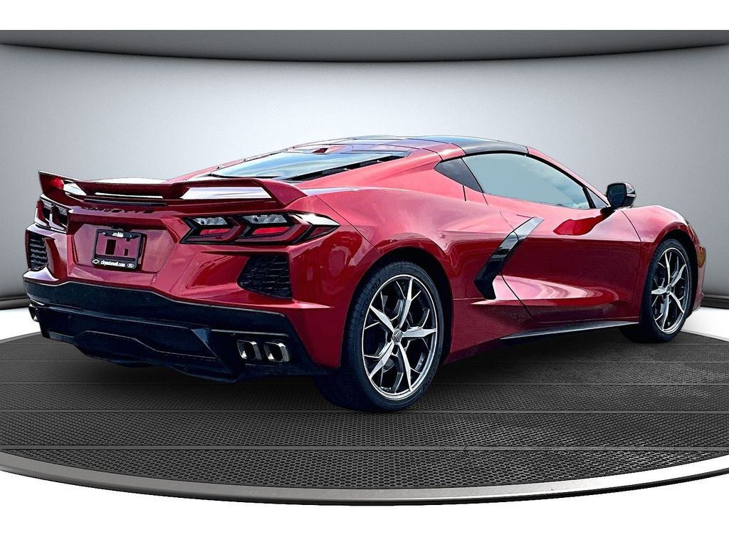 2021 Chevrolet Corvette 3LT - Photo 17