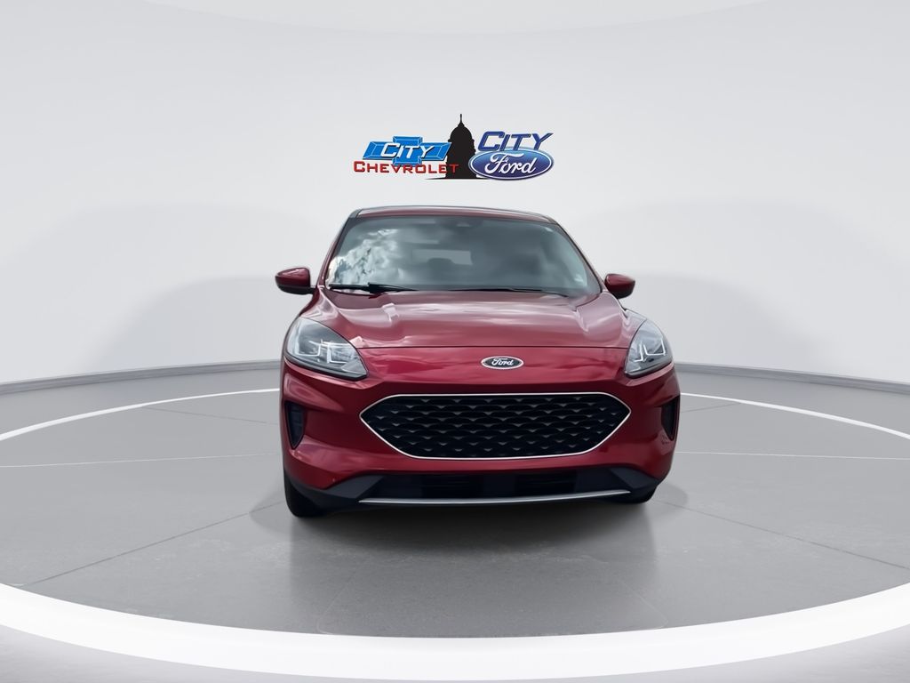 2020 Ford Escape SE photo 3