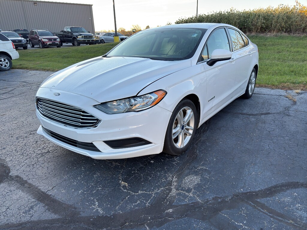 2018 Ford Fusion Hybrid SE photo 3