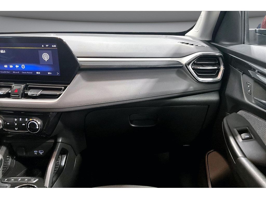 2025 Chevrolet Trailblazer LT - Photo 44