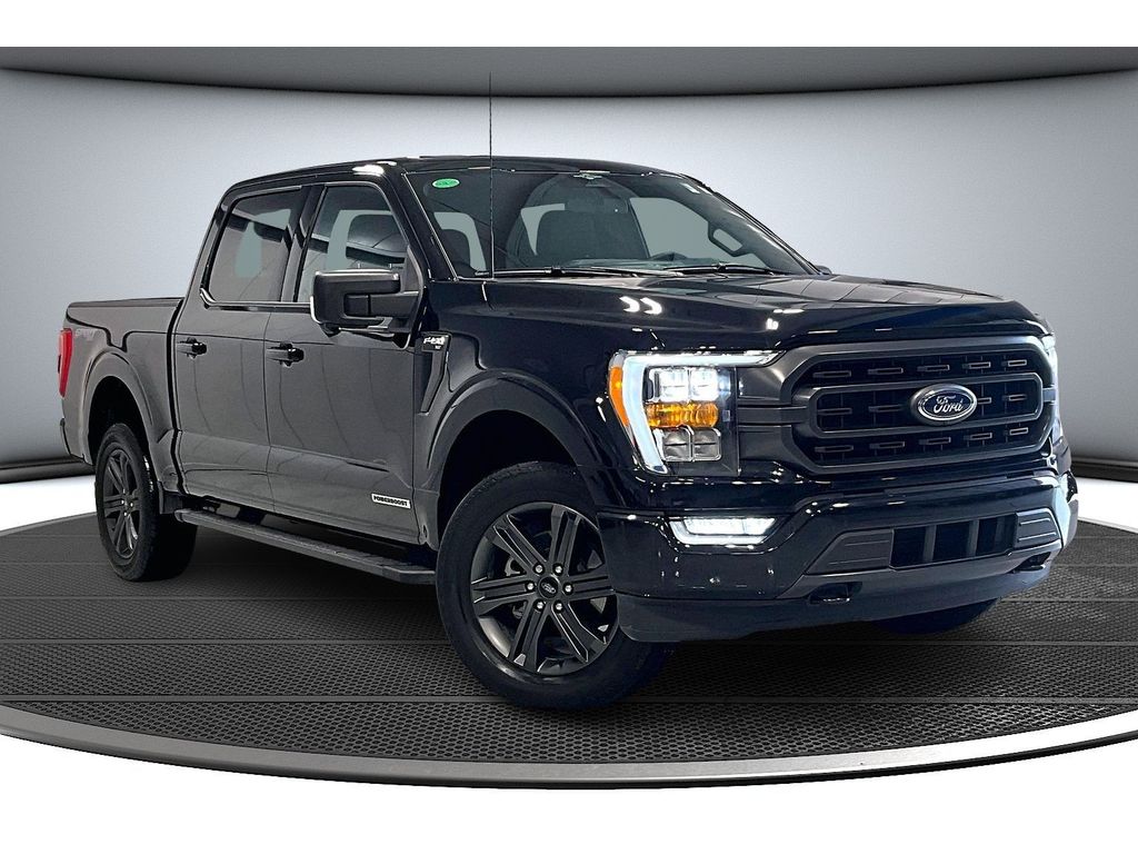 2023 Ford F-150 XLT photo 2