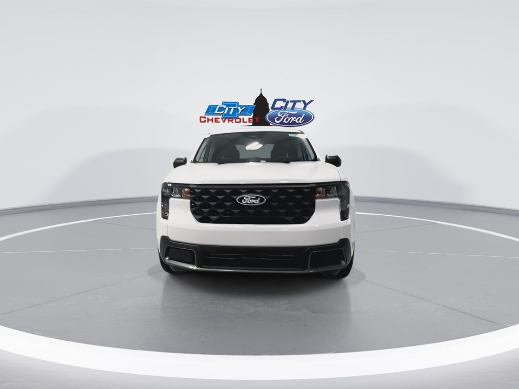 2025 Ford Maverick XLT photo 2